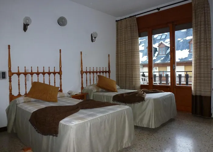 Hotel Garona 2*