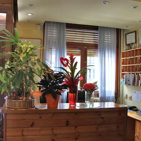 Hotel Garona